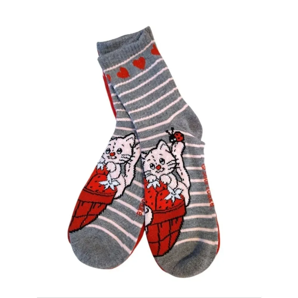 Strawberry Shortcake 2 Pairs‎ Red & Gray Printed Crew Socks NWT